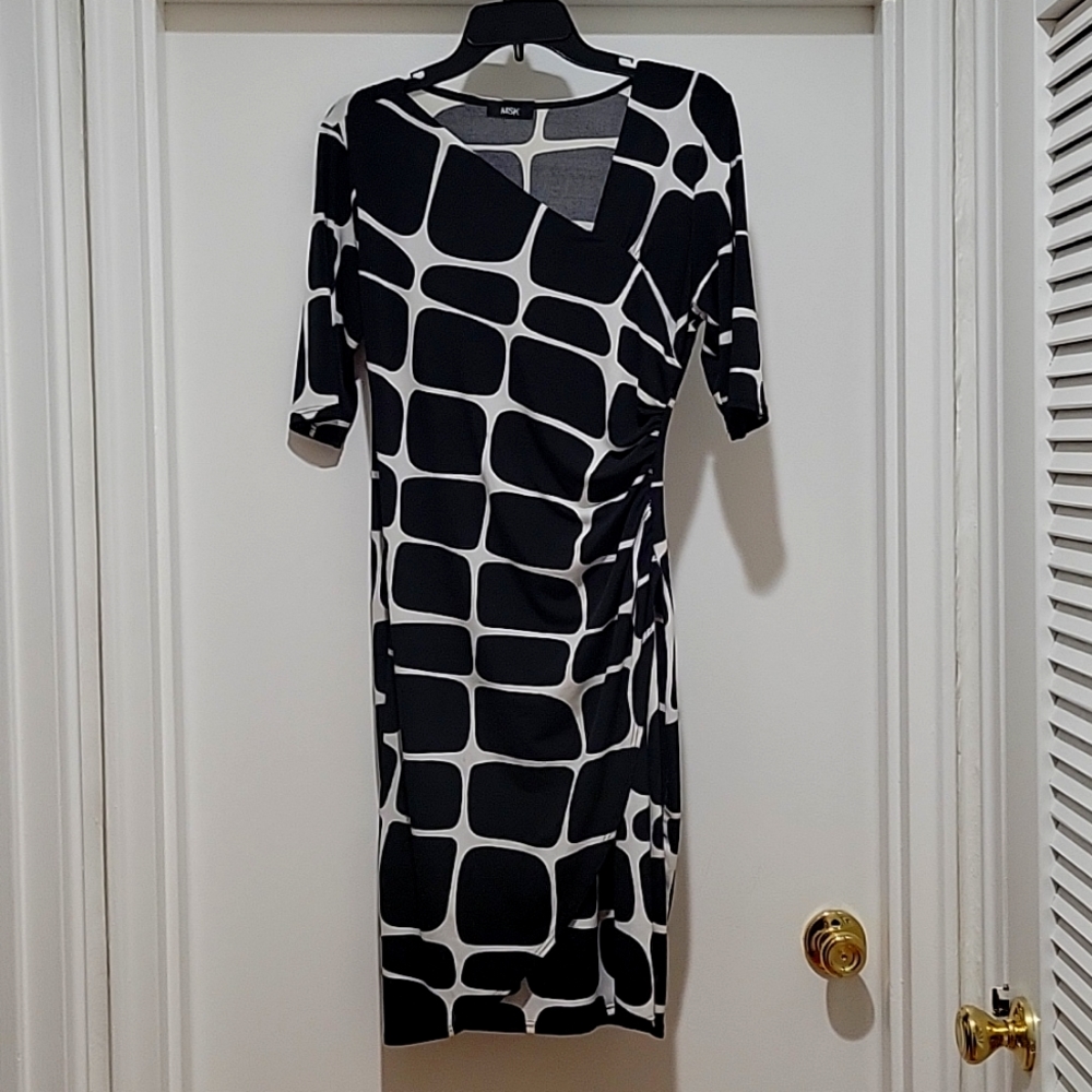 MSK dress